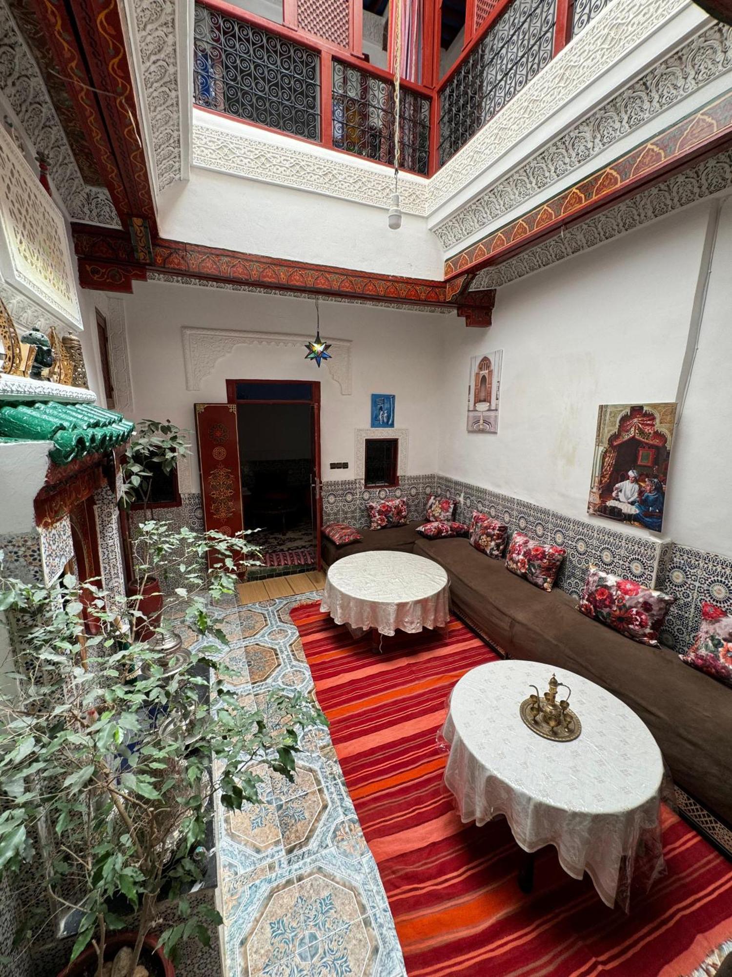 Hotel Dar Enouiina Fez Exterior foto